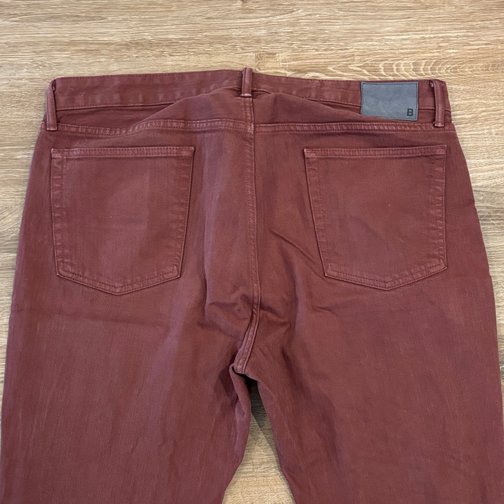 Bonobos Men's Straight Leg Jeans in Deep Burgundy - Picture 9 of 10